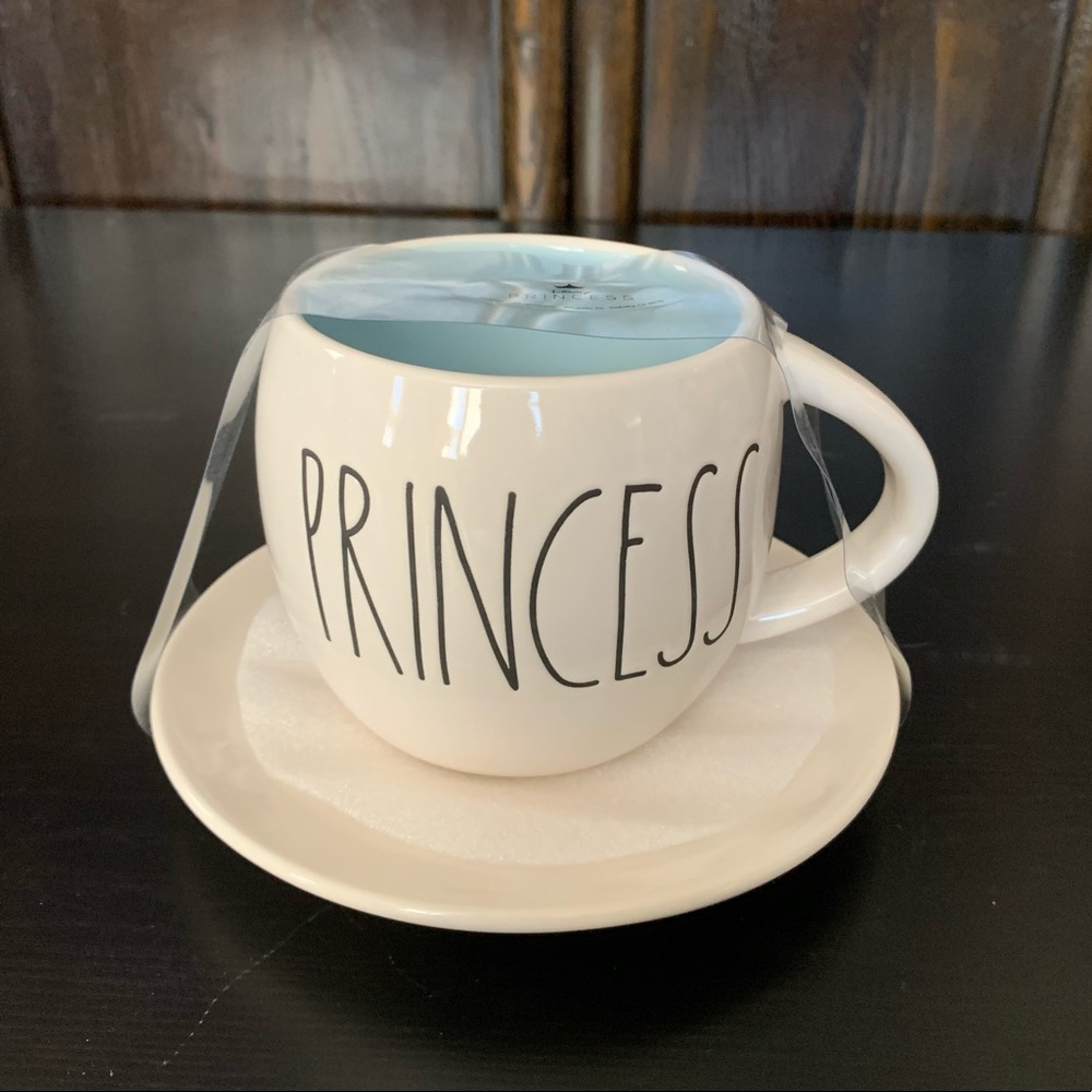 Rae Dunn PRINCESS Cinderella Glass Slipper Disney Collection Mug & Saucer Set - Picture 2 of 8